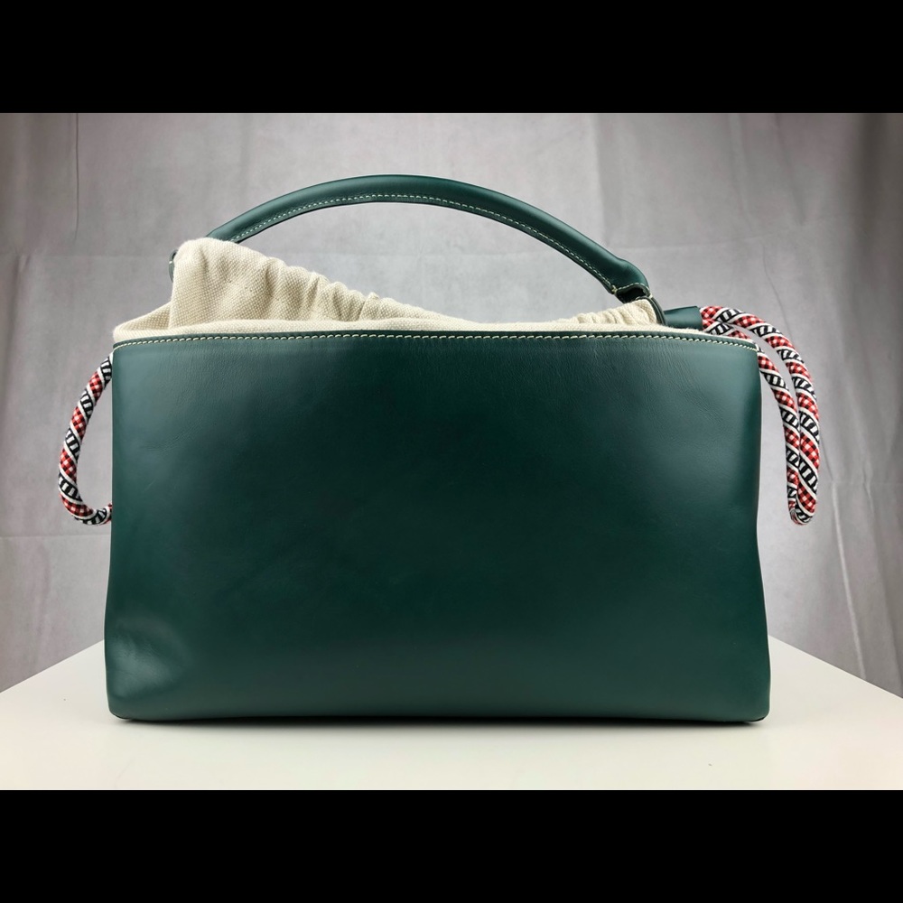 [new] Carven leather bag. New.